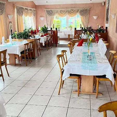 Hotel & Restaurant Am Kirschberg