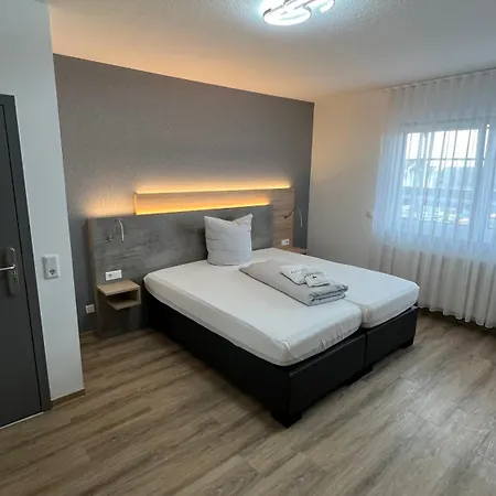 Am Kirschberg 3* Alten Buseck