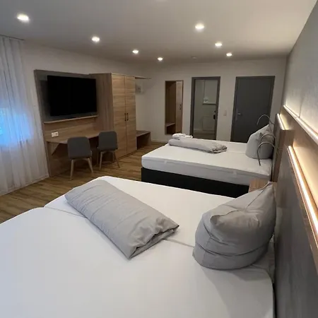 Am Kirschberg Hotel 3*