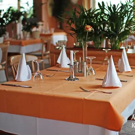 & Restaurant Am Kirschberg 3* Alten Buseck